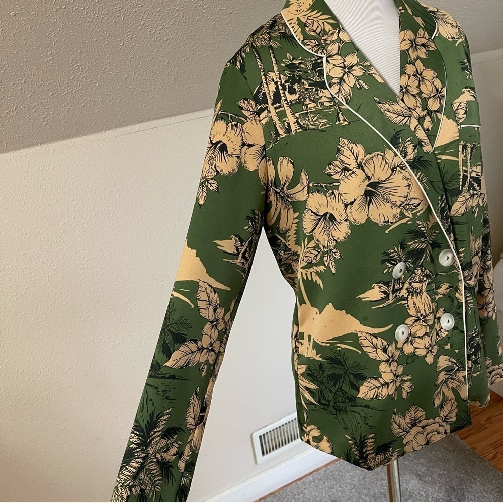 Topshop Green/Beige 4 Button Tropical Blazer - Picture 4 of 10